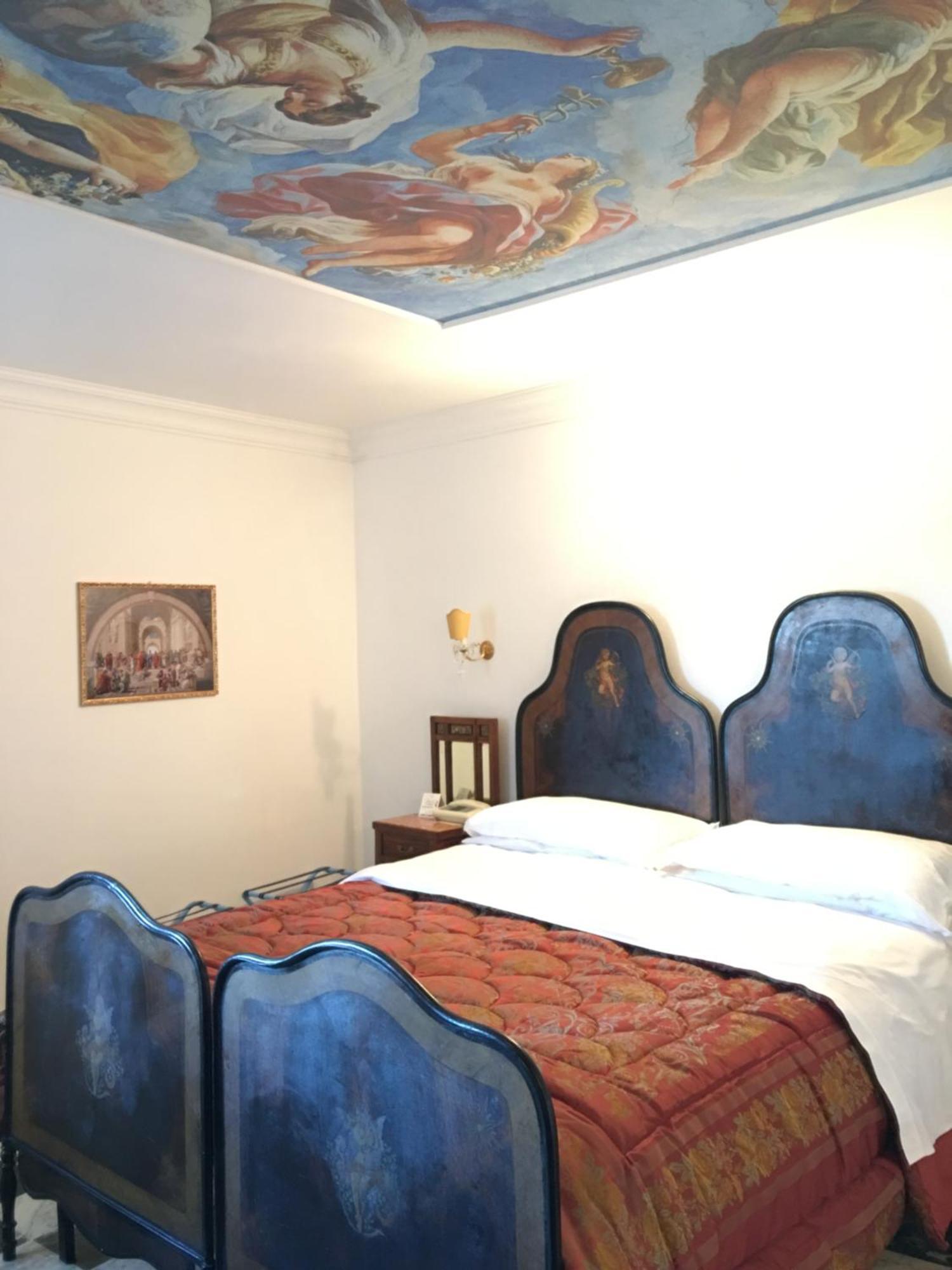 Albergo Hotel Raffaello Urbino Exterior photo