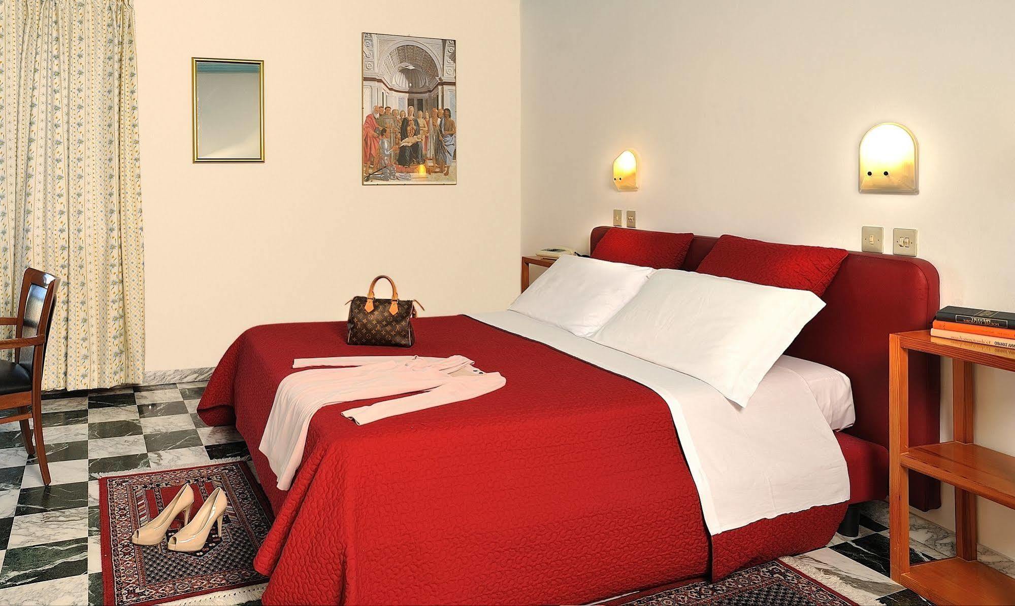 Albergo Hotel Raffaello Urbino Exterior photo